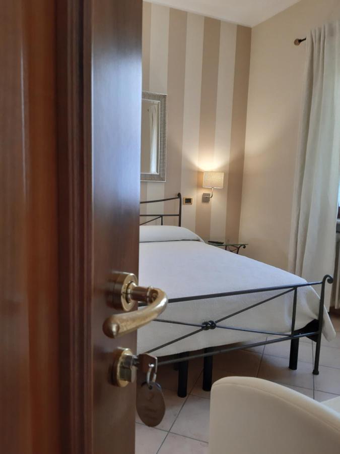 Sweet House Only Rooms Peschiera del Garda Eksteriør bilde